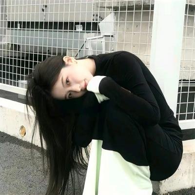 玉米上的麻雀